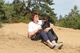 ADULTE ET CHIEN 596